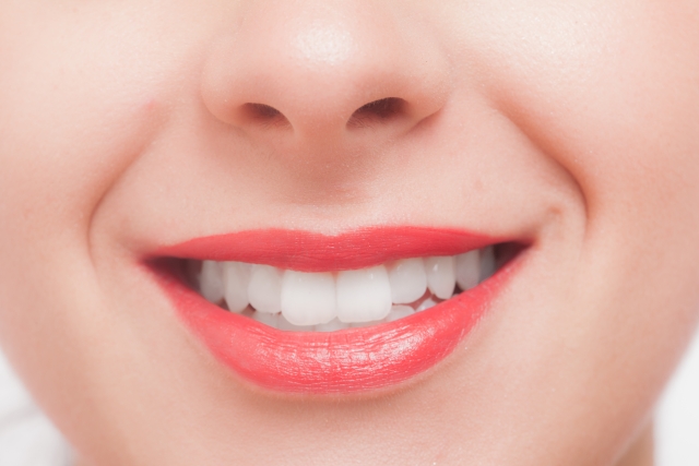どの歯の色も白くて綺麗なら、口内は健康だと判断していいですか？