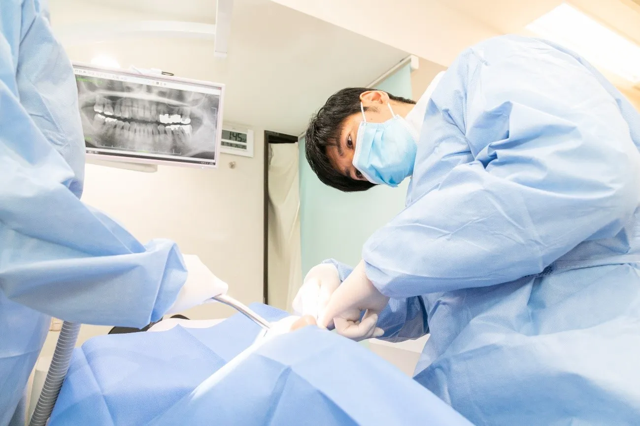 錦糸町の歯医者・歯科|歯根破折1